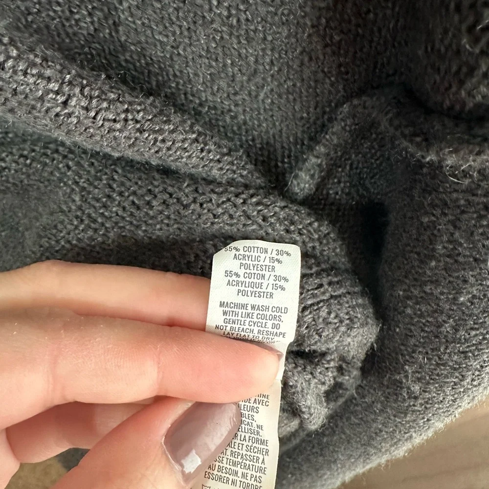 Aerie Oversized Crewneck Sweater in Charcoal - Picture 5 of 5